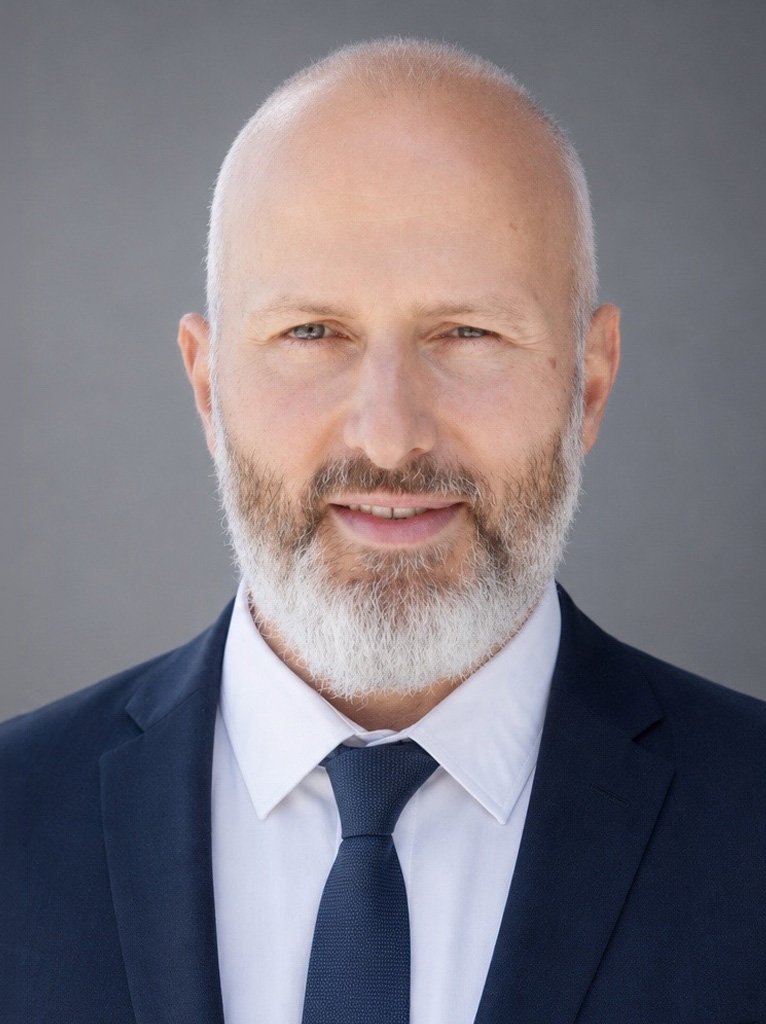 Mario Vallelonga, Rechtsanwalt